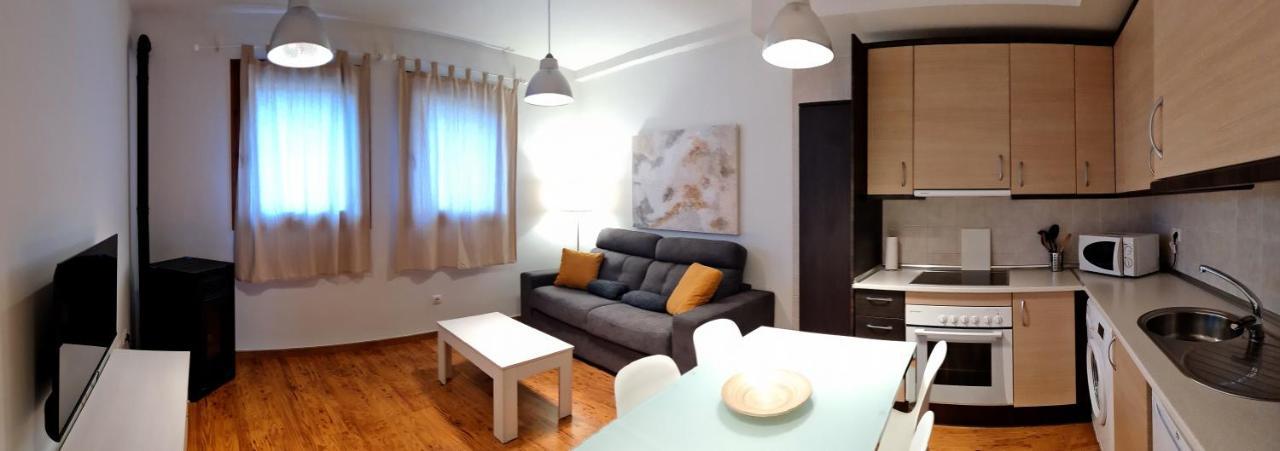 Apartamentos Ordesa Infinita Asín de Broto エクステリア 写真